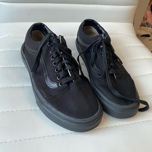 Black Lace Up Vans